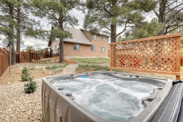 Uptown Pagosa Home | Pagosa Fenced Yard 3BR